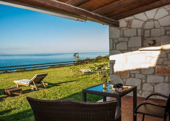 Kavos Psarou Villas